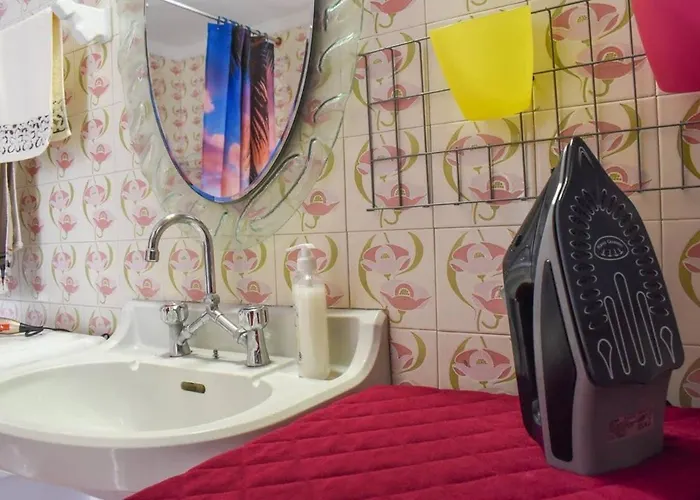 Casa de Férias Urban Seaside Oasis - Adriana's Garden Paradise *